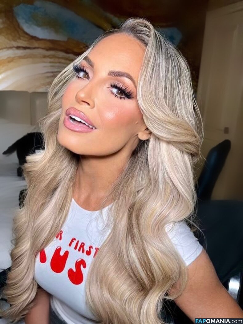 Trish Stratus / https: / trishstratus / trishstratuscom Nud OnlyFans  Fotografie scursă #1483