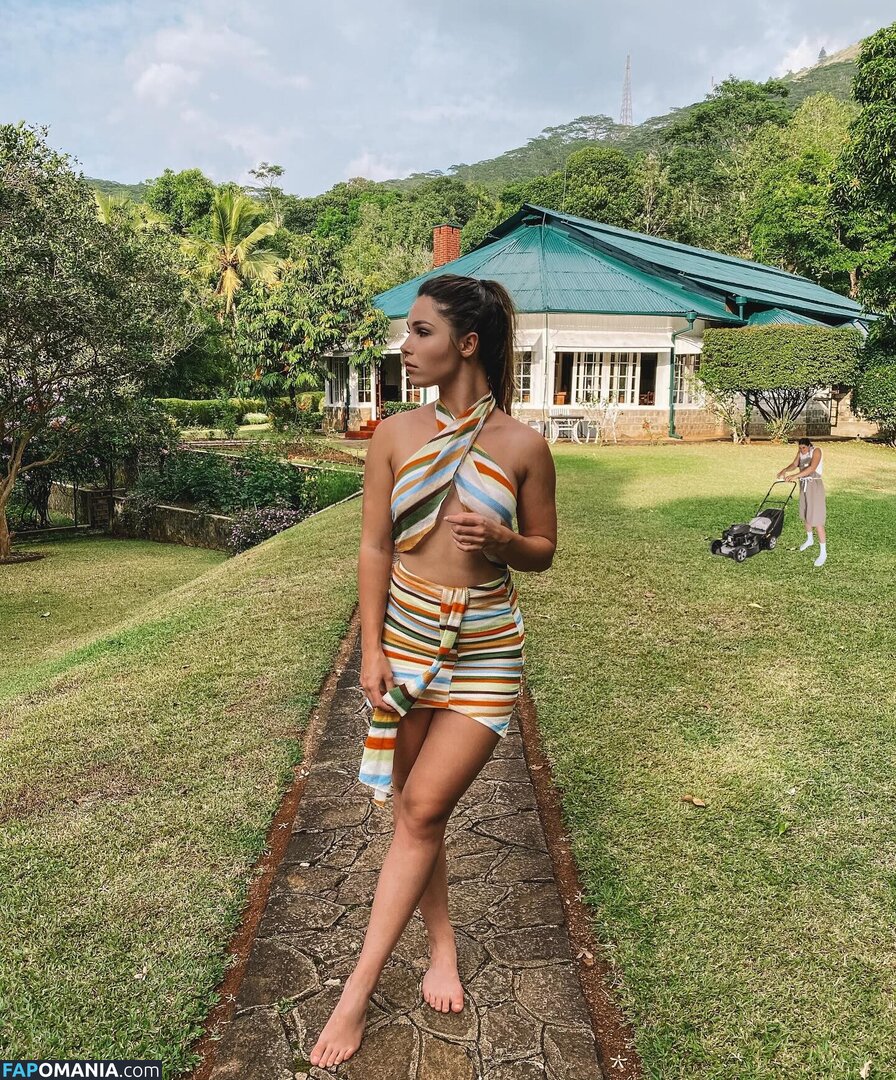 Tslanaxoxo / Yourlanatgirl / Yourlittlelana Nud OnlyFans  Fotografie scursă #55