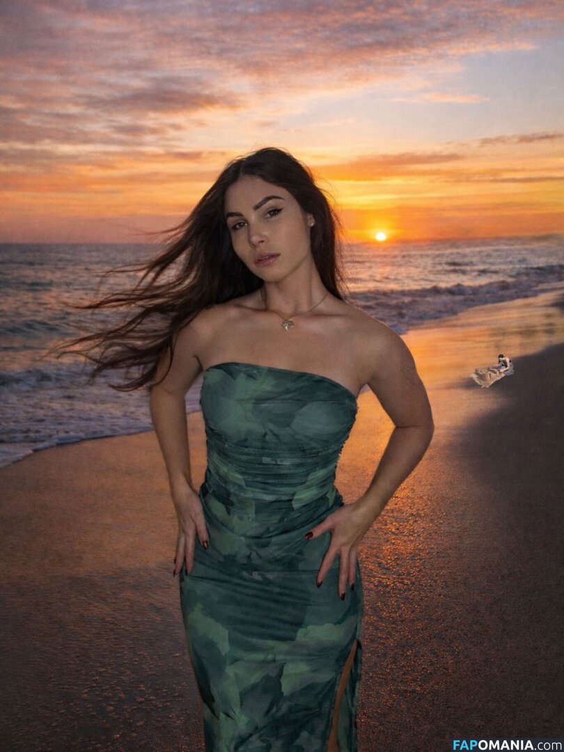 Tslanaxoxo / Yourlanatgirl / Yourlittlelana Nud OnlyFans  Fotografie scursă #69