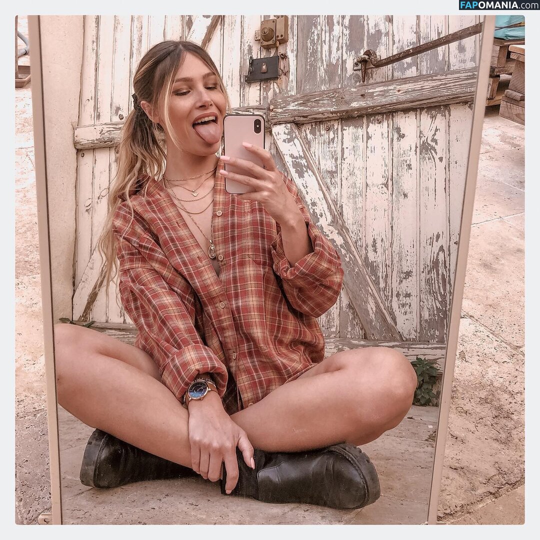 Tslanaxoxo / Yourlanatgirl / Yourlittlelana Nud OnlyFans  Fotografie scursă #82