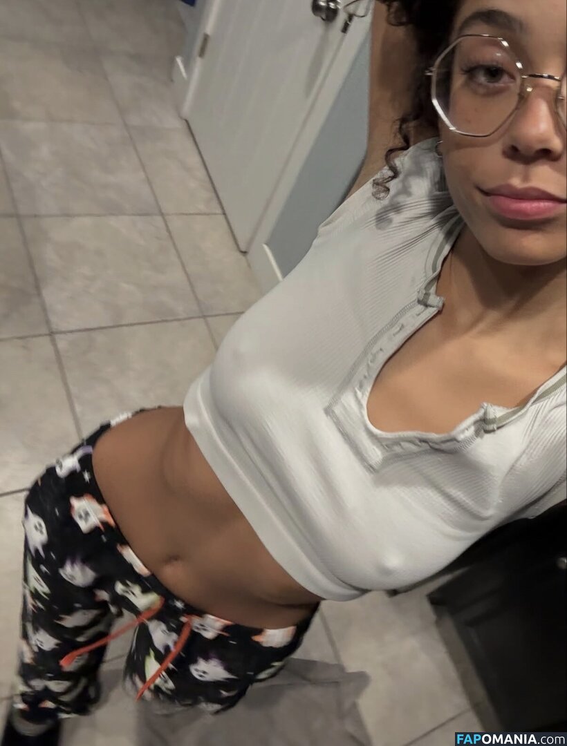 ttahlula Nud OnlyFans  Fotografie scursă #19