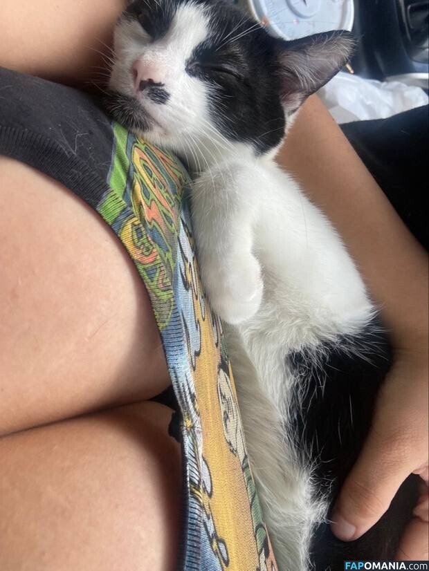 Uculdcme / uculdcme_ Nud OnlyFans  Fotografie scursă #1