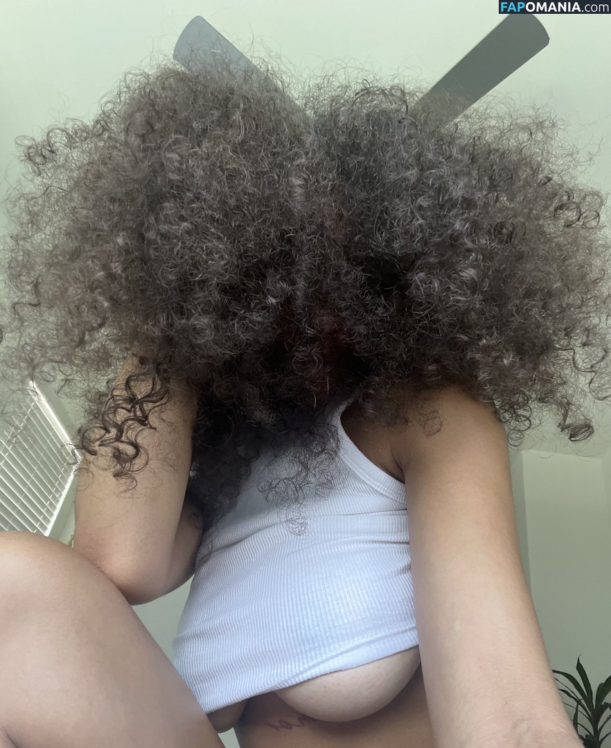 Uhhliar / uhhlia / uhliaa._ Nud OnlyFans  Fotografie scursă #2