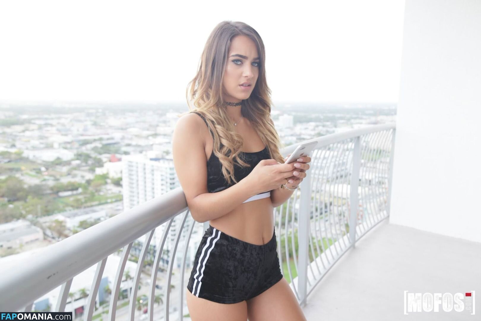 Uma Jolie / https: / officialumajoliee / umajoliexxx Nud OnlyFans  Fotografie scursă #194