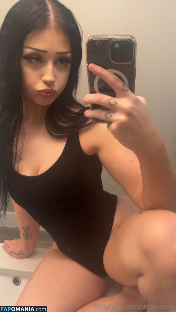 https: / urfavjame / urrfavjame Nud OnlyFans  Fotografie scursă #7