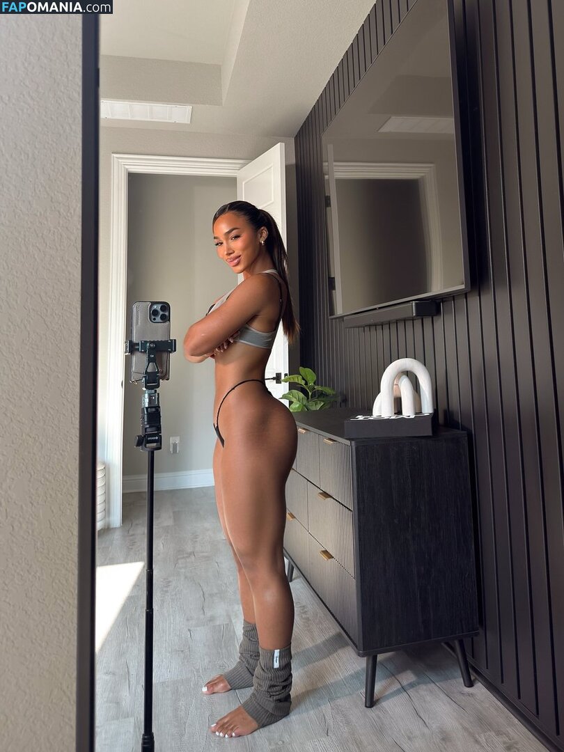 v_sanhouse Nud OnlyFans  Fotografie scursă #5