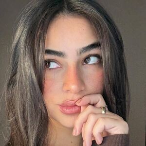 Valentina Buzzurro