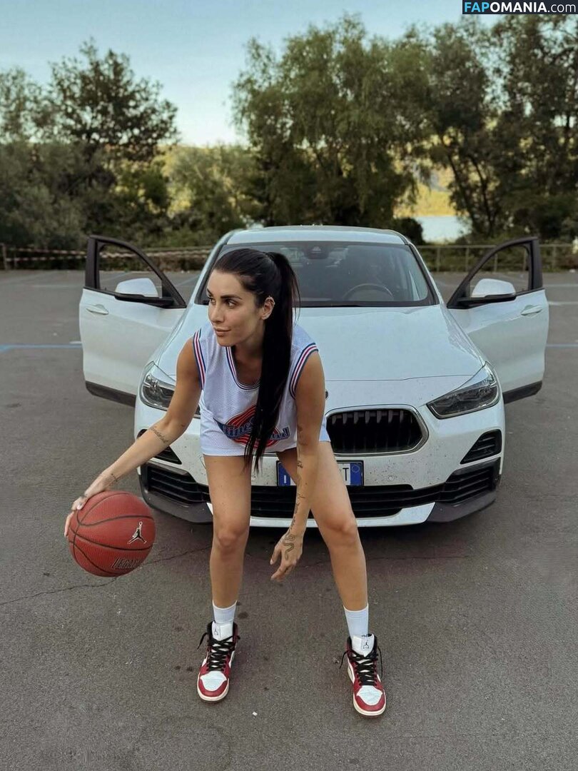 Valentina Vignali / valentinavignali Nud OnlyFans  Fotografie scursă #4