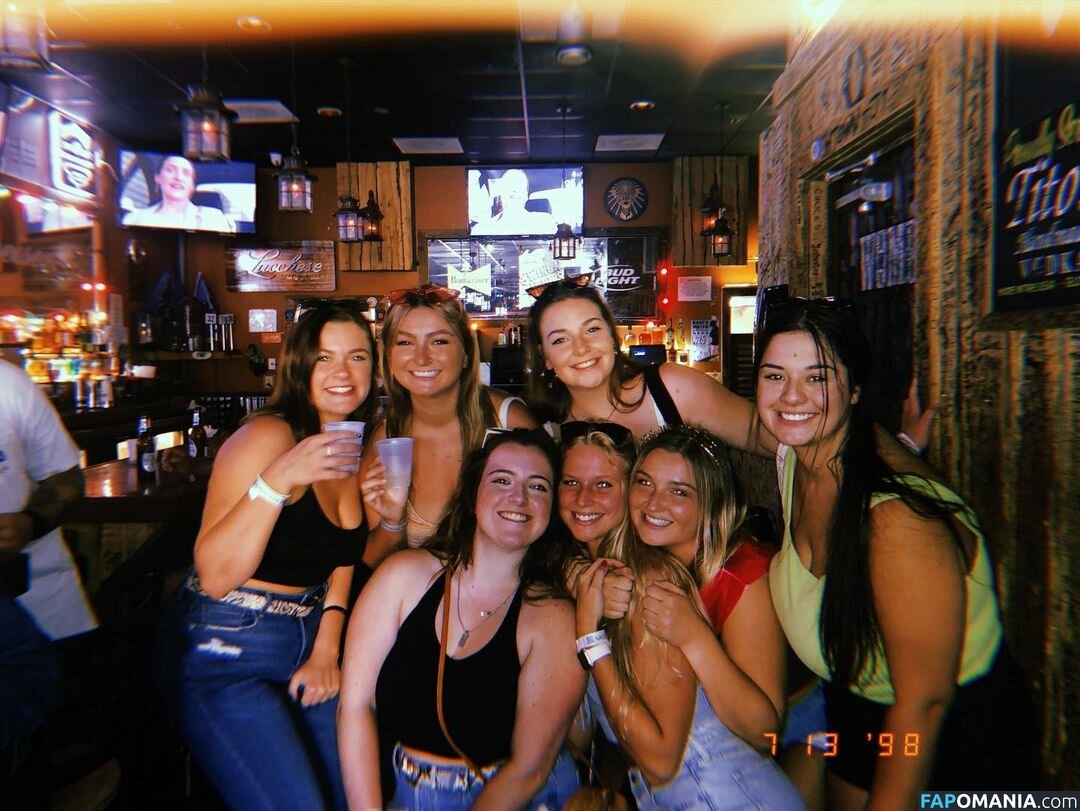 Valerie / valerie.c_ / valerieq01 Nud OnlyFans  Fotografie scursă #27