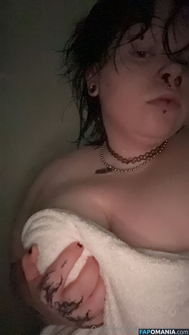 vamp.thr0b / vamp.thr0bb Nud OnlyFans  Fotografie scursă #8