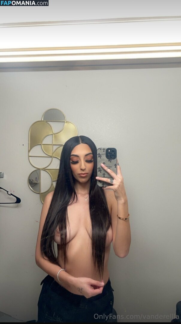 Onlyfans.com / Savannah / Vanderellla Nud OnlyFans  Fotografie scursă #1