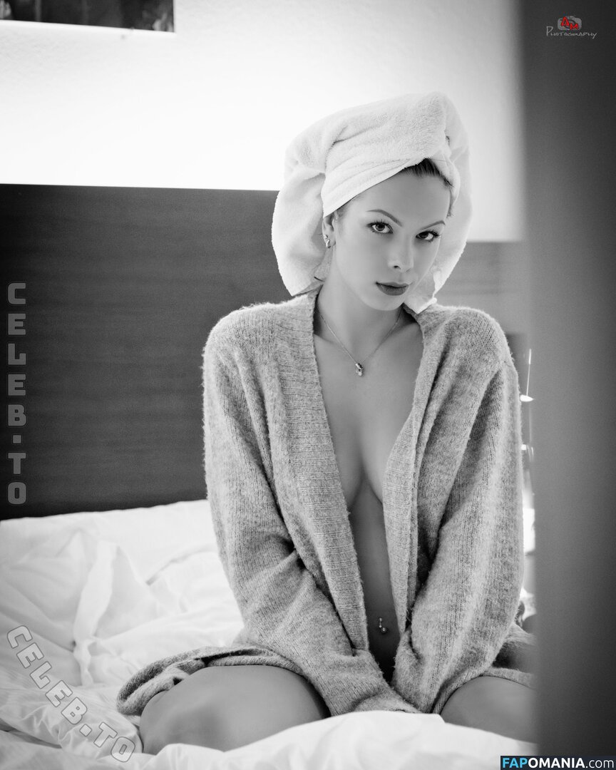 vaneschkal Nud OnlyFans  Fotografie scursă #6