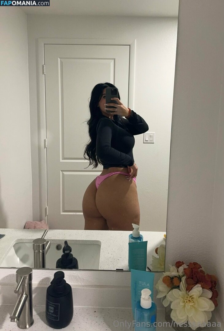 marievanessaxo / nesssaaaaa / vanessaamaarie Nud OnlyFans  Fotografie scursă #5