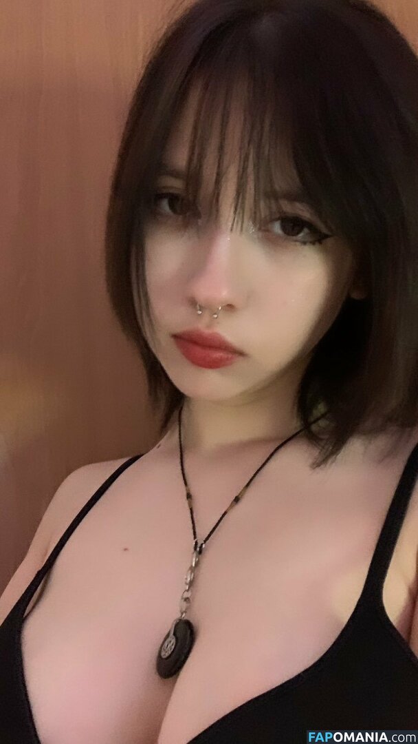 kusuoveki / kusuovk / vekikusuo / vekita / vekitk Nud OnlyFans  Fotografie scursă #11