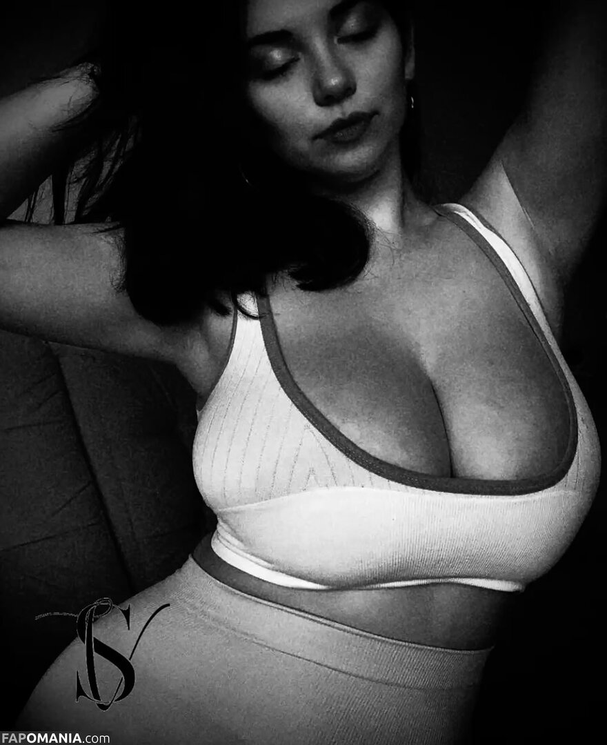 Sarah Venus / Venus Sarah / sarahvenusofficial / thecosmic_sarah Nud OnlyFans  Fotografie scursă #2