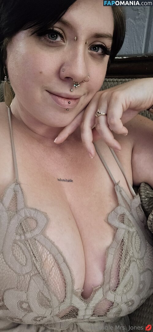 veritable_mrs_jones / veritable_mrs_jones_free Nud OnlyFans  Fotografie scursă #1