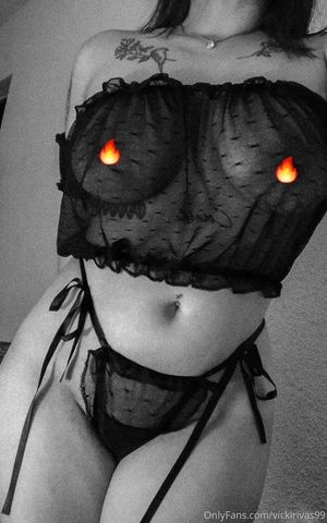 vickirivas99