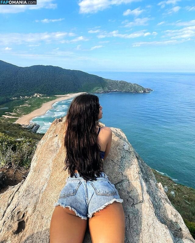 Victtoria Medeiros / Victtoriamedeiros / euvicmedeiros Nud OnlyFans  Fotografie scursă #189