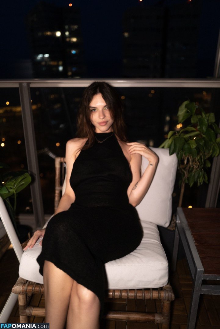 Vika Mednis / xmednisx Nud OnlyFans  Fotografie scursă #46
