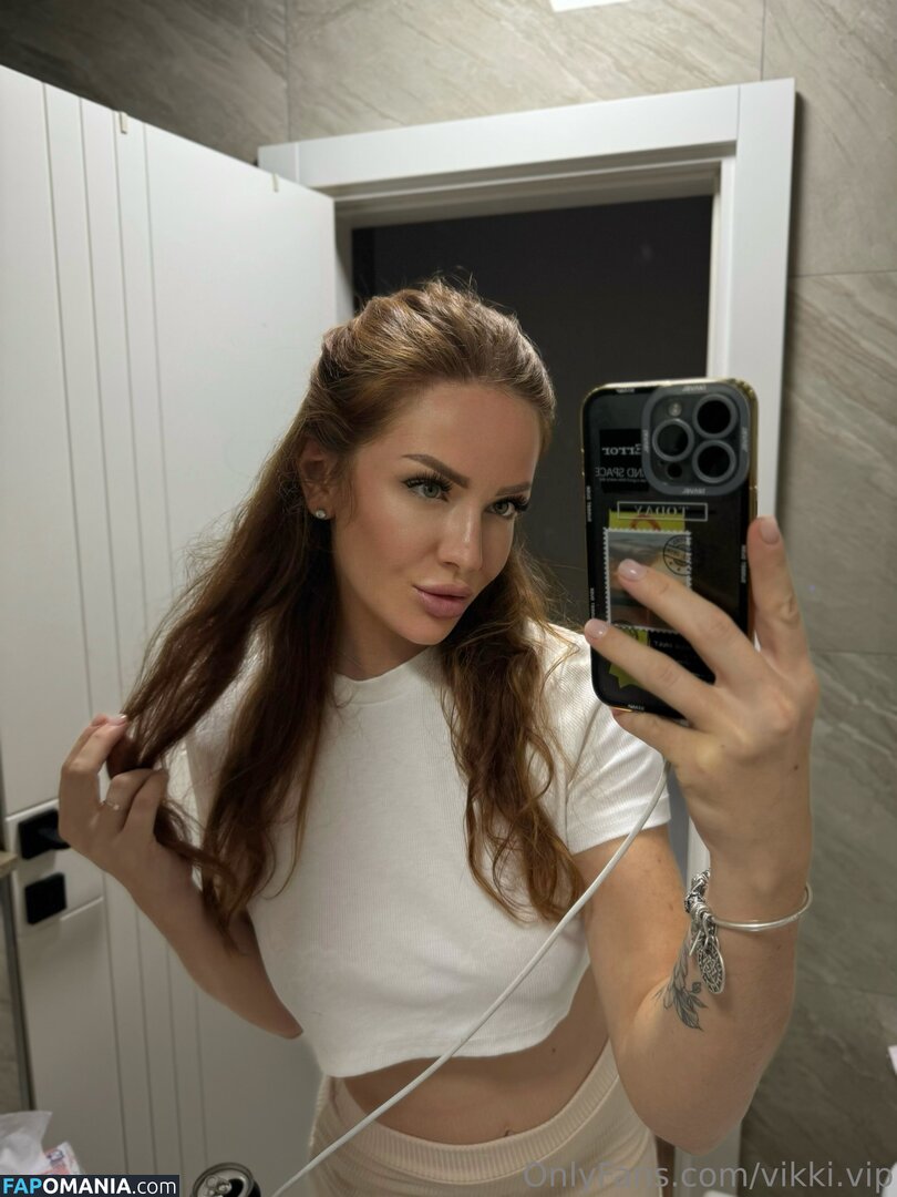 vikki.vip Nud OnlyFans  Fotografie scursă #11
