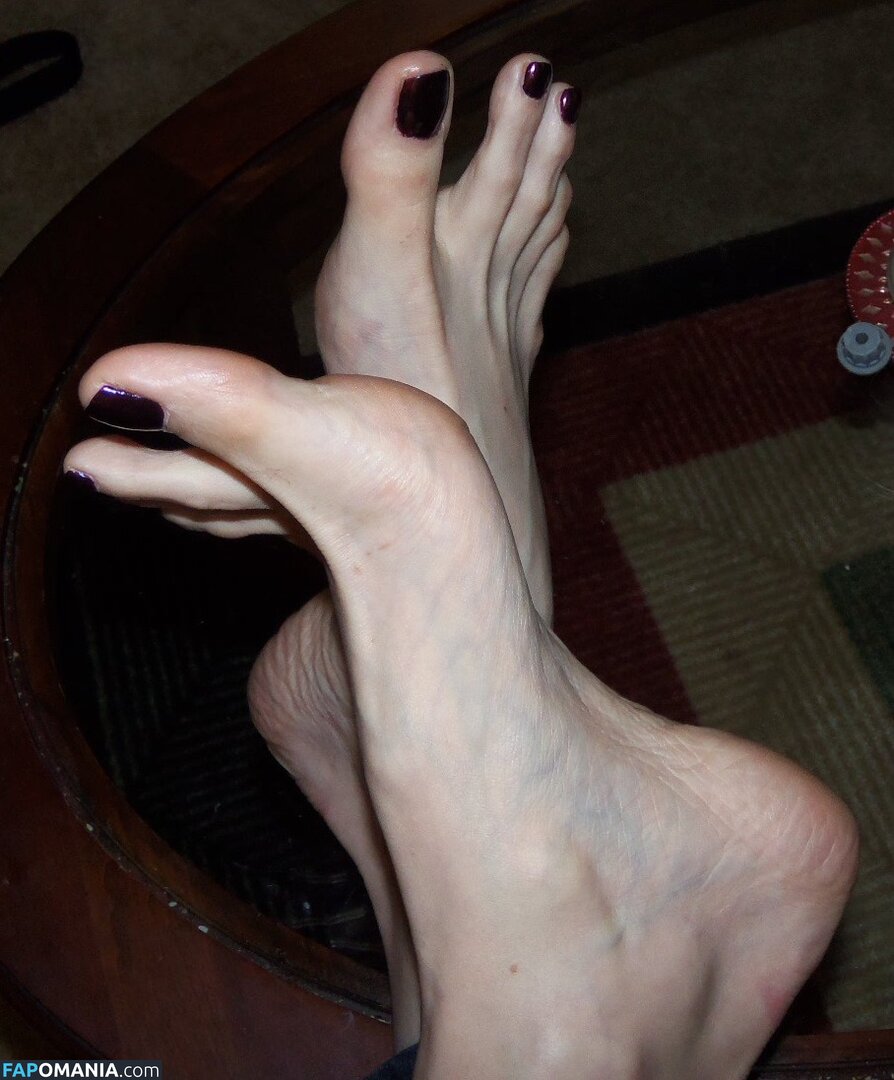 Violet's Toes (Violet's Perfect Feet Nud OnlyFans  Fotografie scursă #8