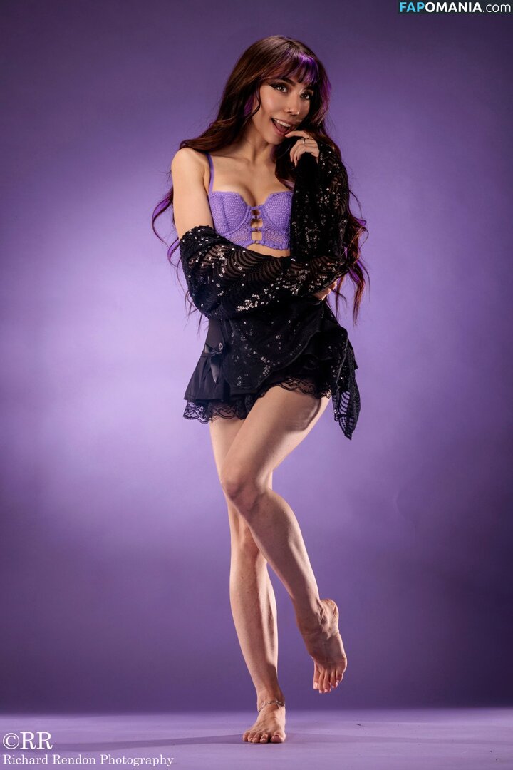 AnythingForVi / GoddessViolet / VioletDivine / violetdivinee Nud OnlyFans  Fotografie scursă #1