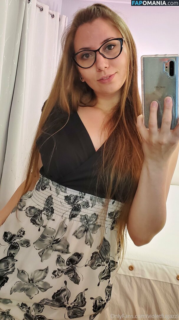 Violet Fugazzi / violet.fugazzi / violetfugazzi / violetsvip Nud OnlyFans  Fotografie scursă #3