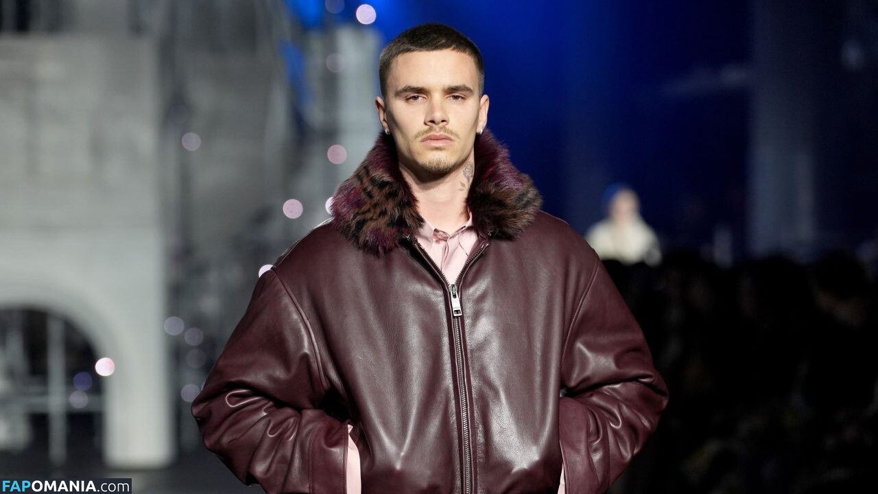 violetplustommy Nud OnlyFans  Fotografie scursă #2