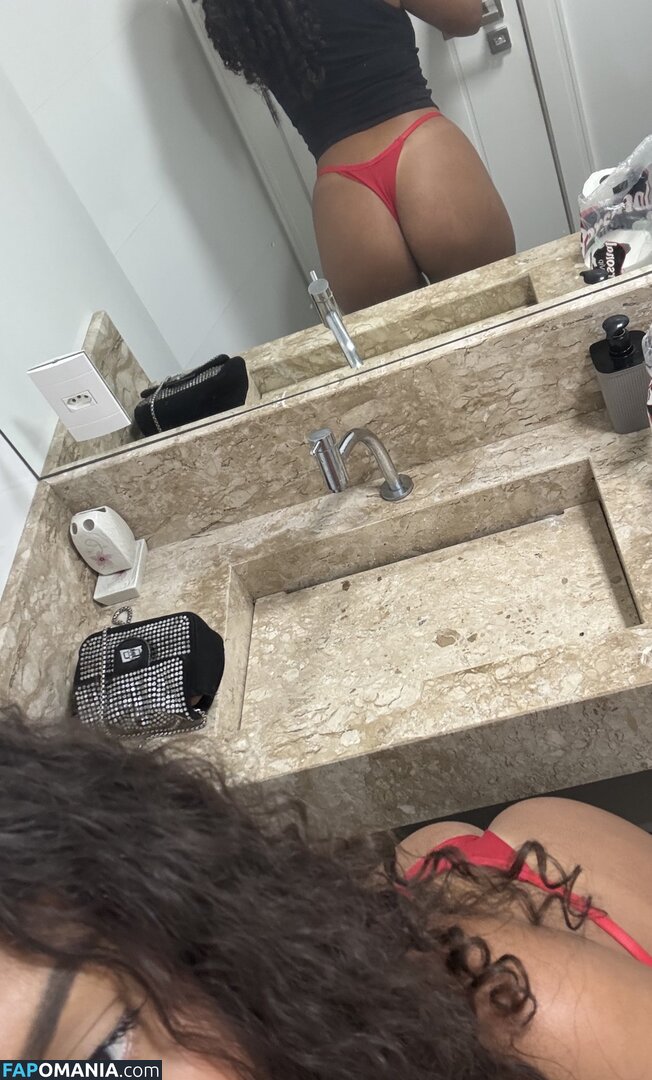 Virginniasiqueira / hotpornstar / nabrufilms Nud OnlyFans  Fotografie scursă #4