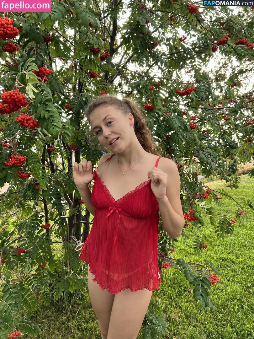 _vitaniemi01 / bloom.xvi / nayane_vitali01 / vitaniemi Nud OnlyFans  Fotografie scursă #163