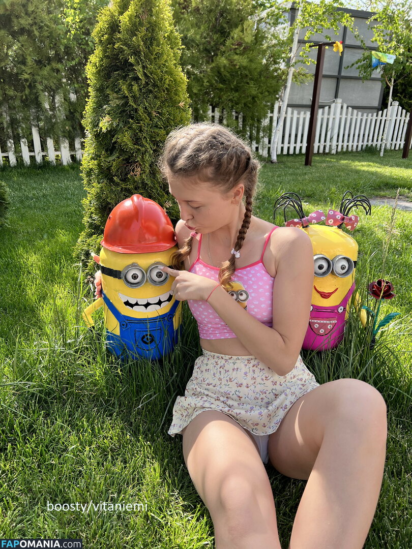 _vitaniemi01 / bloom.xvi / nayane_vitali01 / vitaniemi Nud OnlyFans  Fotografie scursă #481