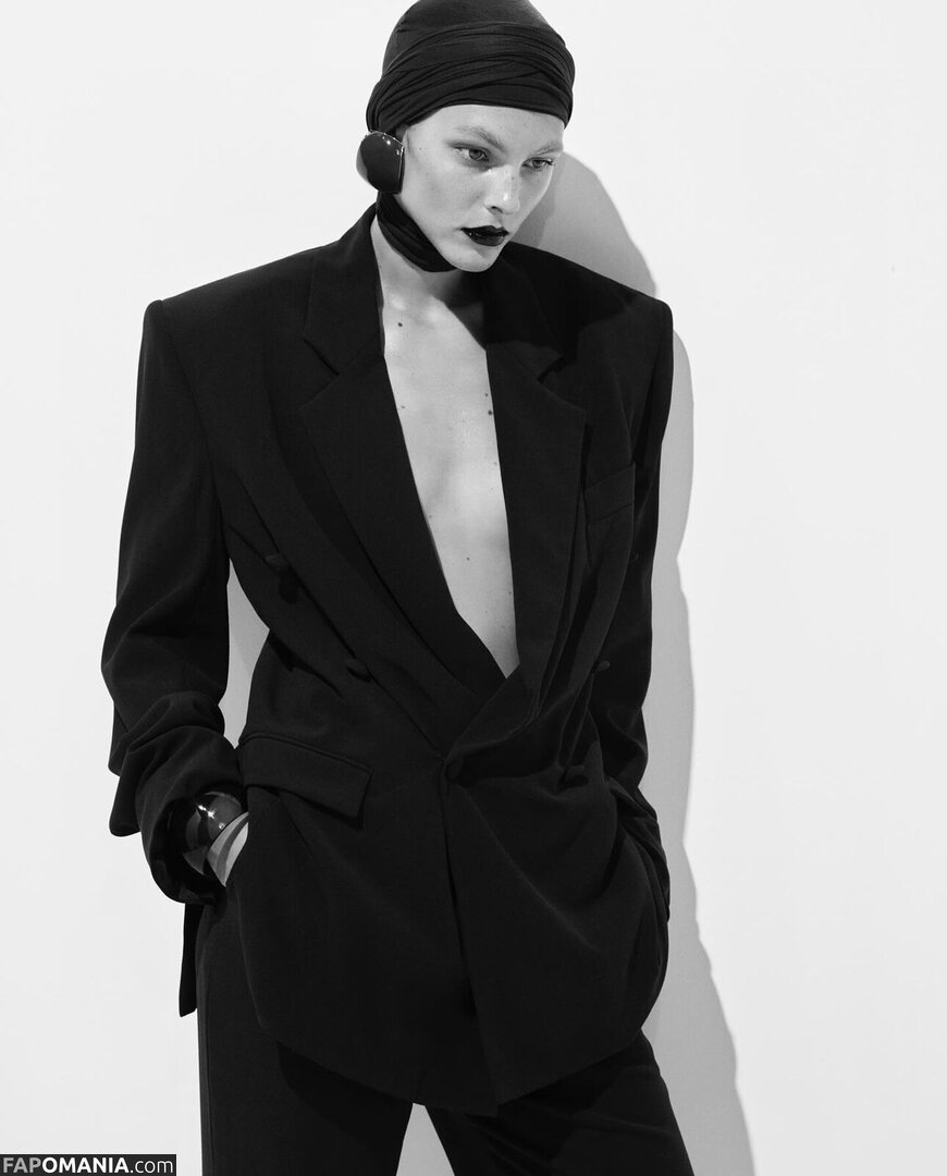 Vittoria Ceretti / vittoria Nud OnlyFans  Fotografie scursă #2