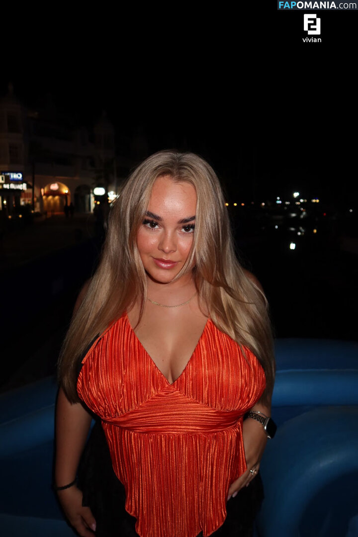 Vivian Bron / Vivianlilanebron / vivianlilianebron Nud OnlyFans  Fotografie scursă #4