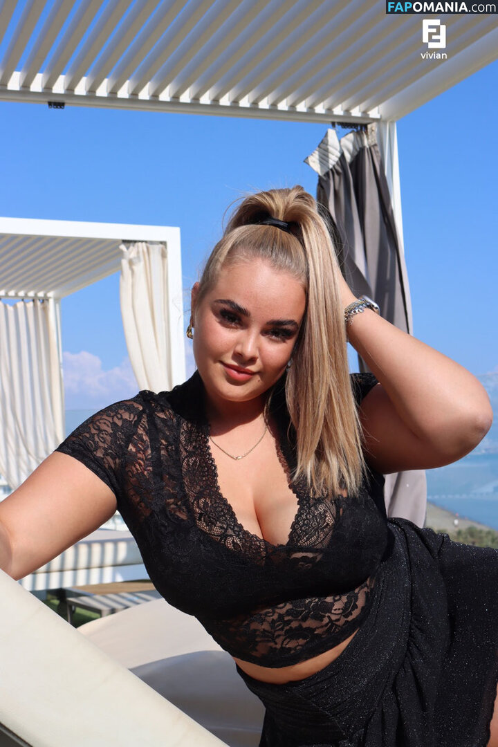Vivian Bron / Vivianlilanebron / vivianlilianebron Nud OnlyFans  Fotografie scursă #11