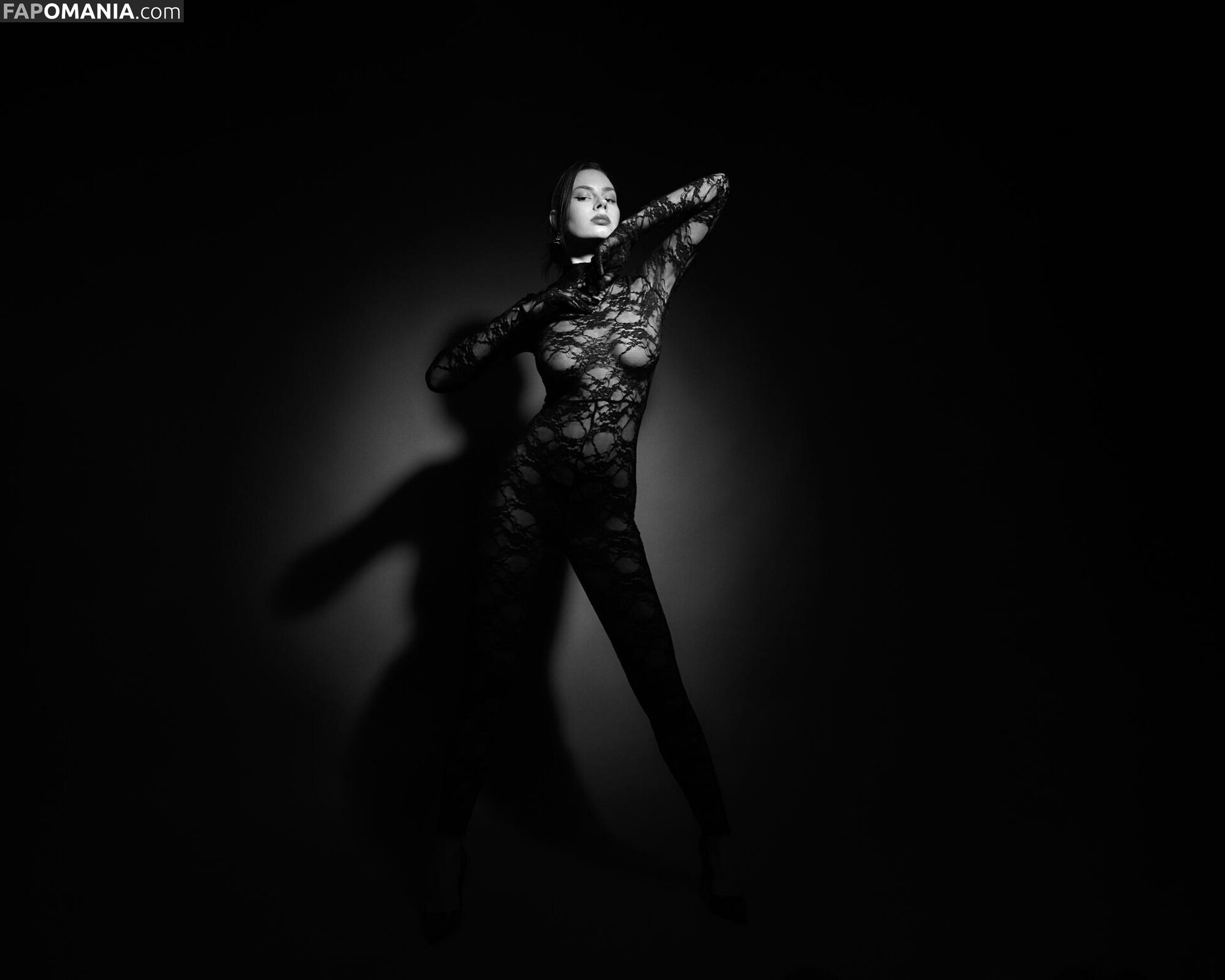 Vlada Vasuhno Nud OnlyFans  Fotografie scursă #12