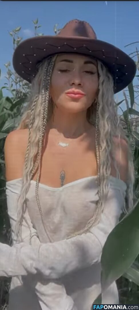 vrednashka / vrednashka_ Nud OnlyFans  Fotografie scursă #86