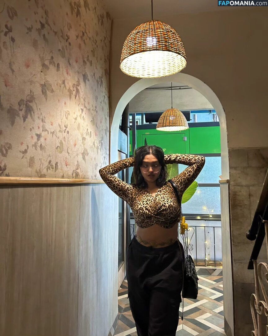vr / vrindardddd_ Nud OnlyFans  Fotografie scursă #8