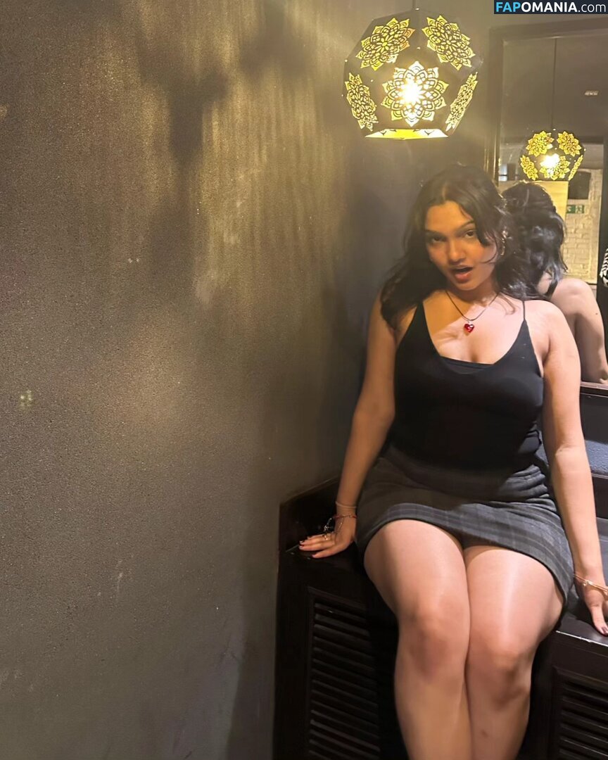 vr / vrindardddd_ Nud OnlyFans  Fotografie scursă #13
