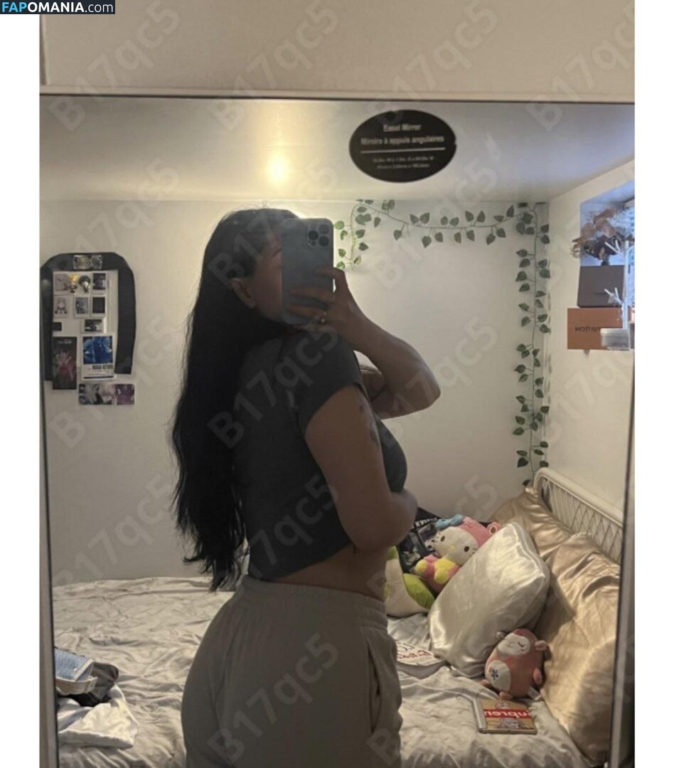 Vrosess / redcoveredroses / vrosess_ Nud OnlyFans  Fotografie scursă #9