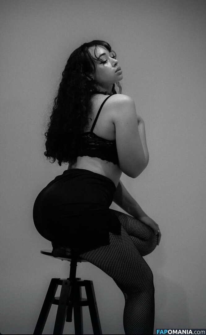 Majesticnessa / Vanessa / vrv0 Nud OnlyFans  Fotografie scursă #3