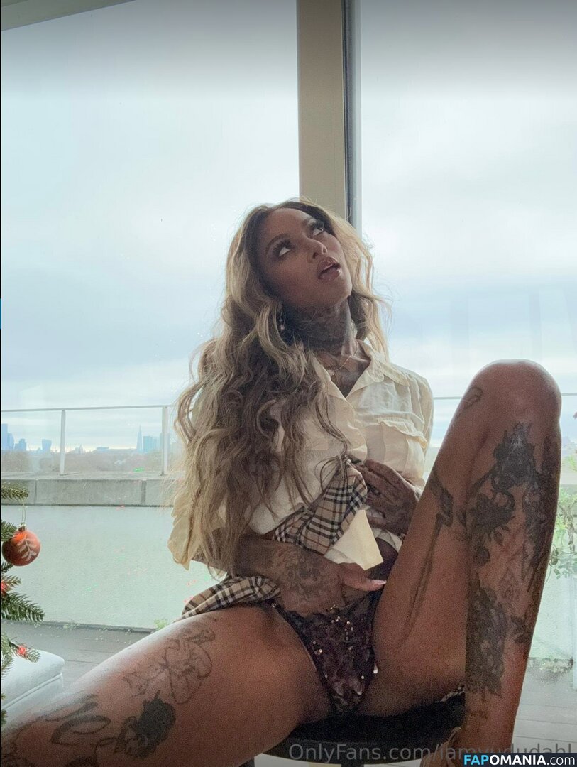 Vudu Dahl / iamvududahl / vudu_dahl Nud OnlyFans  Fotografie scursă #2