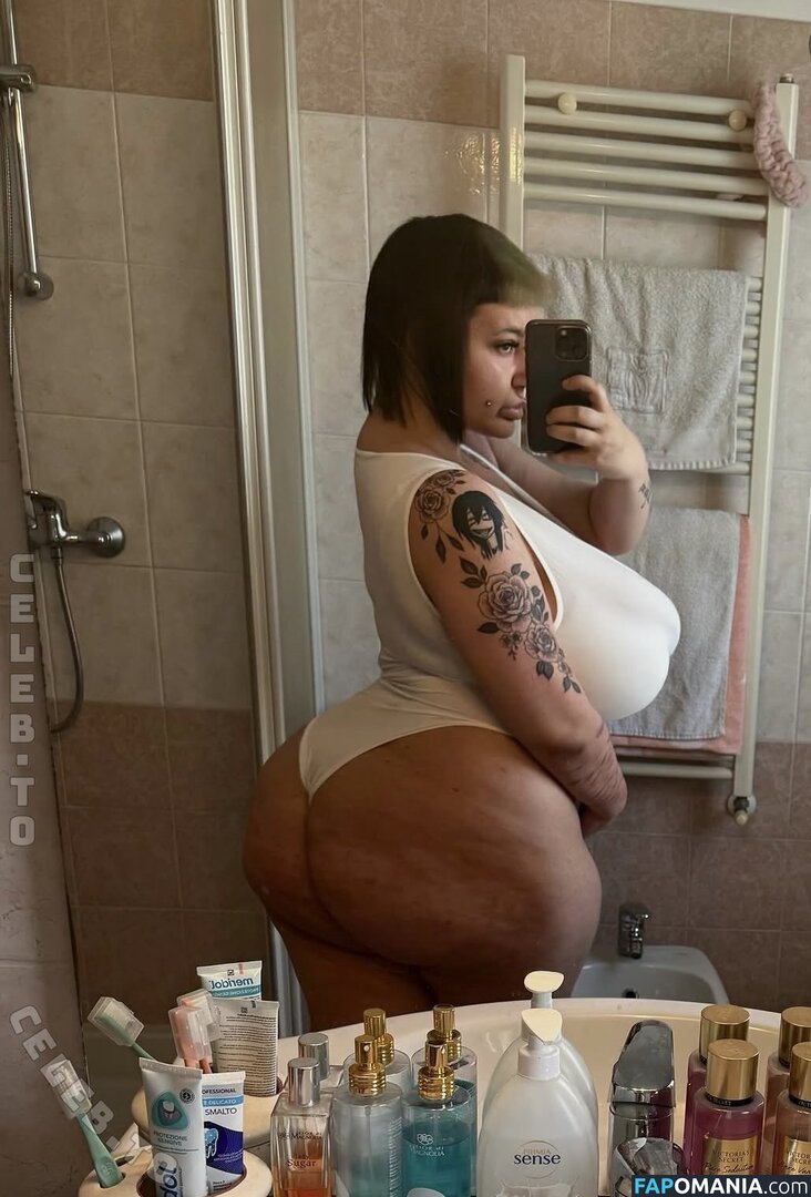 Mxmmytina / Vvalentinabonetalli Nud OnlyFans  Fotografie scursă #20