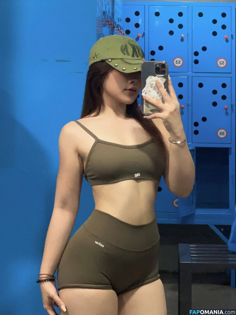 waichinh Nud OnlyFans  Fotografie scursă #7