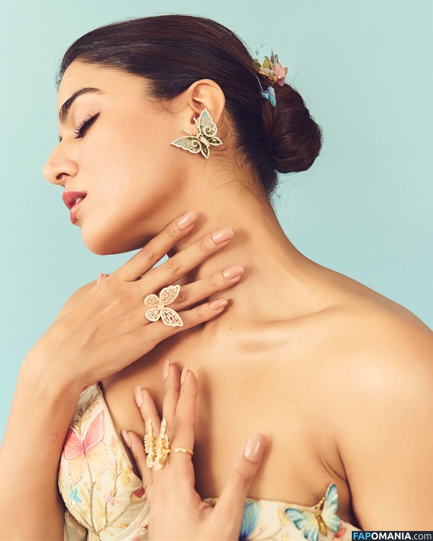 Wamiqa Gabbi / wamiqagabbi Nud OnlyFans  Fotografie scursă #6
