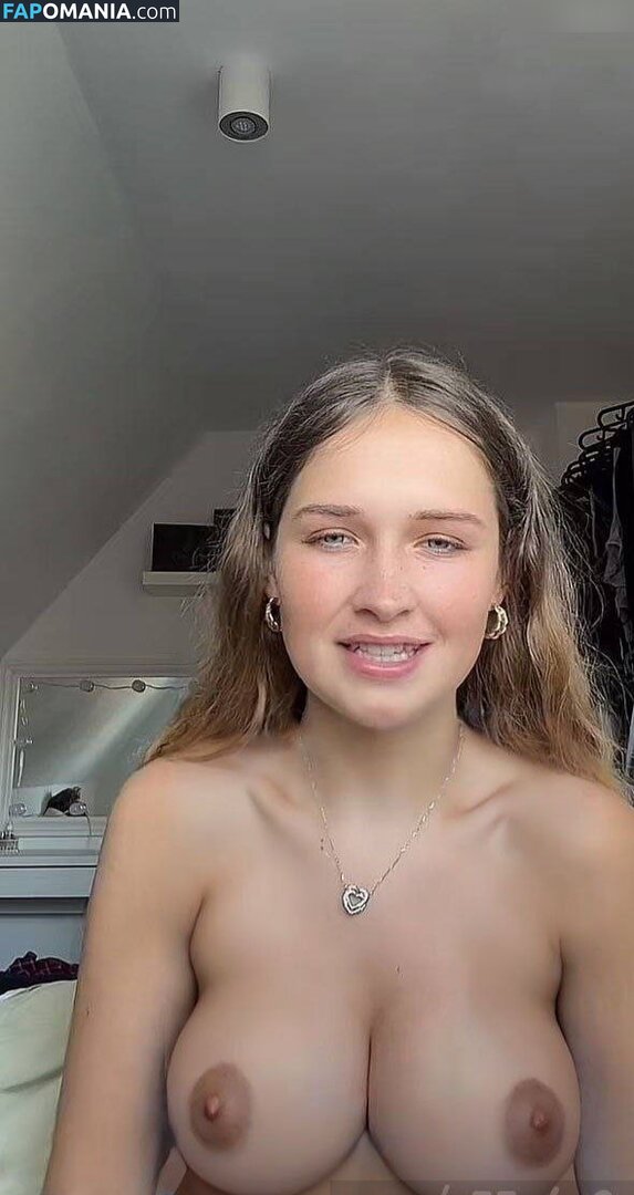 Wieke / wieke.l / wieke_l / wiekelanganke3244 Nud OnlyFans  Fotografie scursă #168