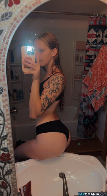 Winterrenee / bigyeahhhhh / winter_renee Nud OnlyFans  Fotografie scursă #7