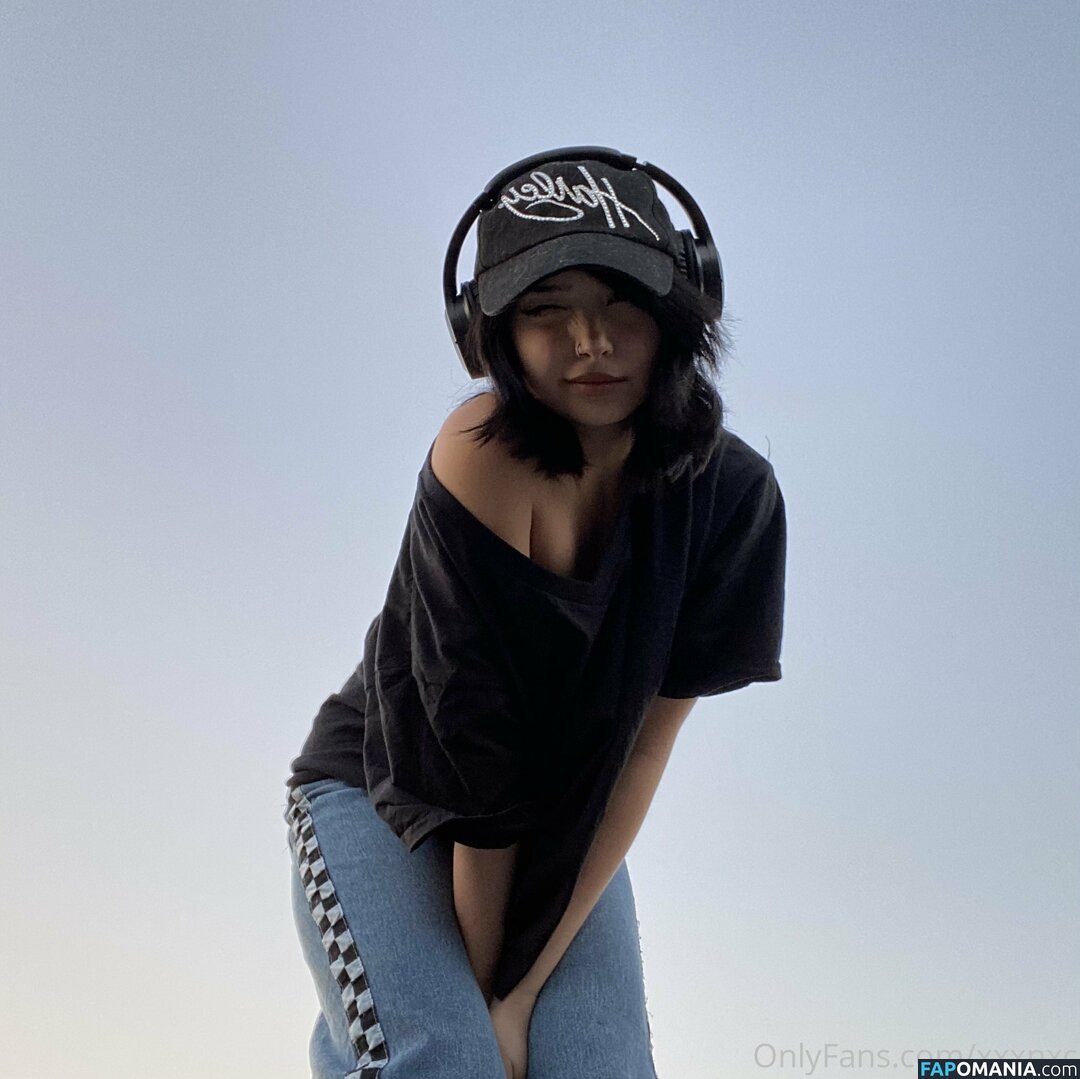 nikki / starbits27 / wtsdafuzz / xxxnxc Nud OnlyFans  Fotografie scursă #661