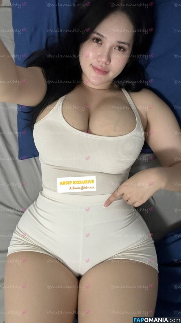 fitriwln / https: / wulannukhty / xxbbywlnn Nud OnlyFans  Fotografie scursă #2