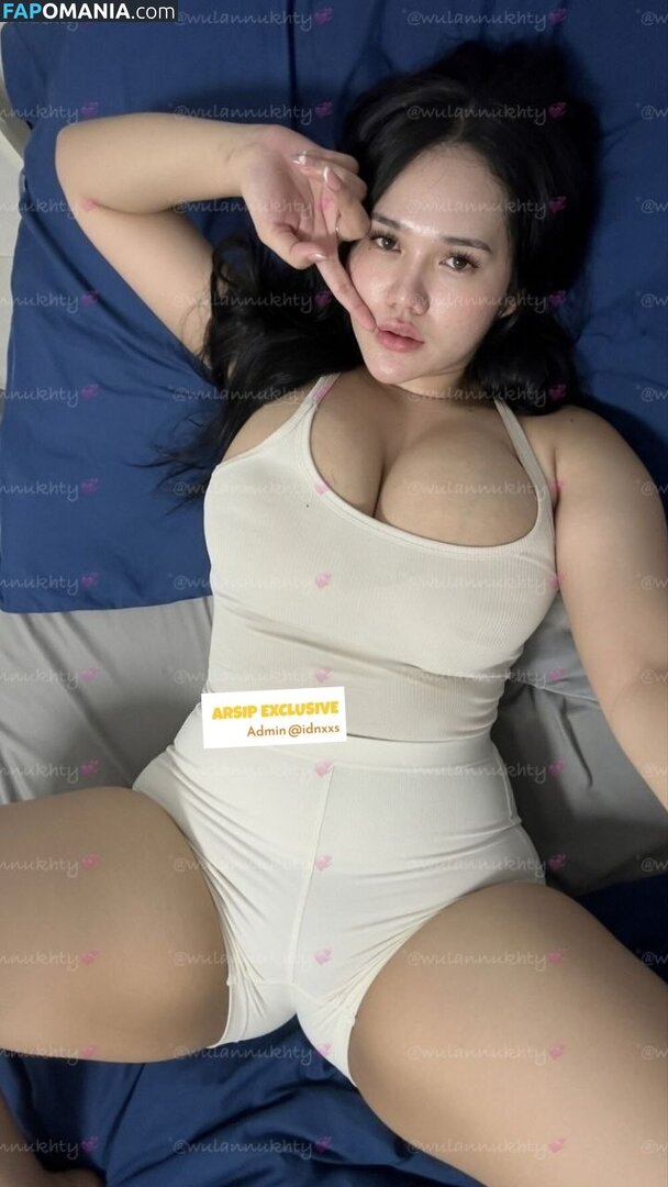 fitriwln / https: / wulannukhty / xxbbywlnn Nud OnlyFans  Fotografie scursă #15