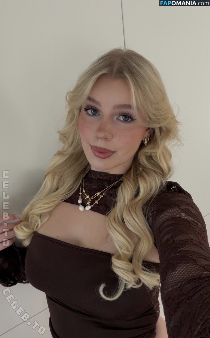 https: / mialiliaa / mialiliaa_ / x05miaa Nud OnlyFans  Fotografie scursă #2
